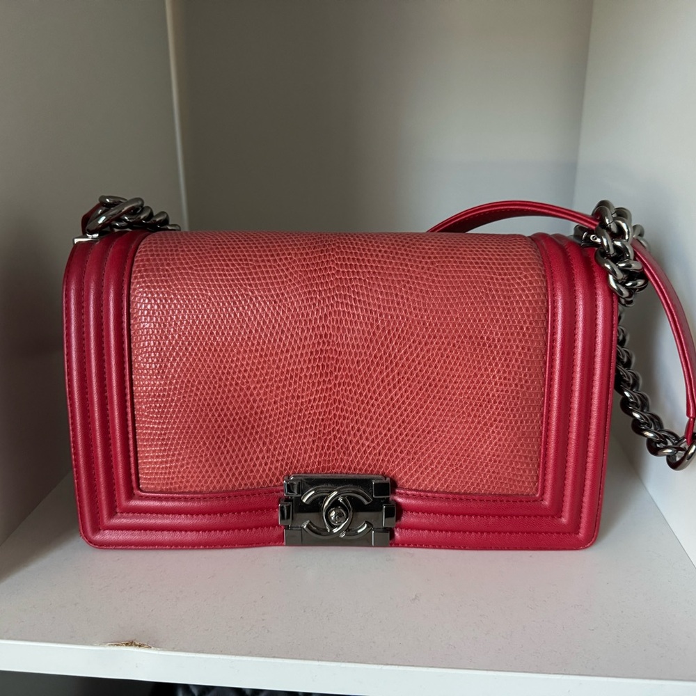 CHANEL le boy Red lizard Leather Shoulder Bag medium